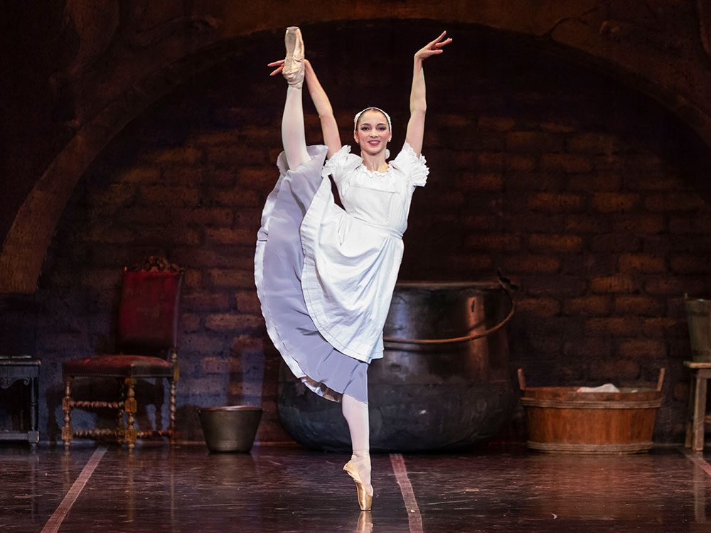 01_Cenerentola_2024 01_Cenerentola_2024