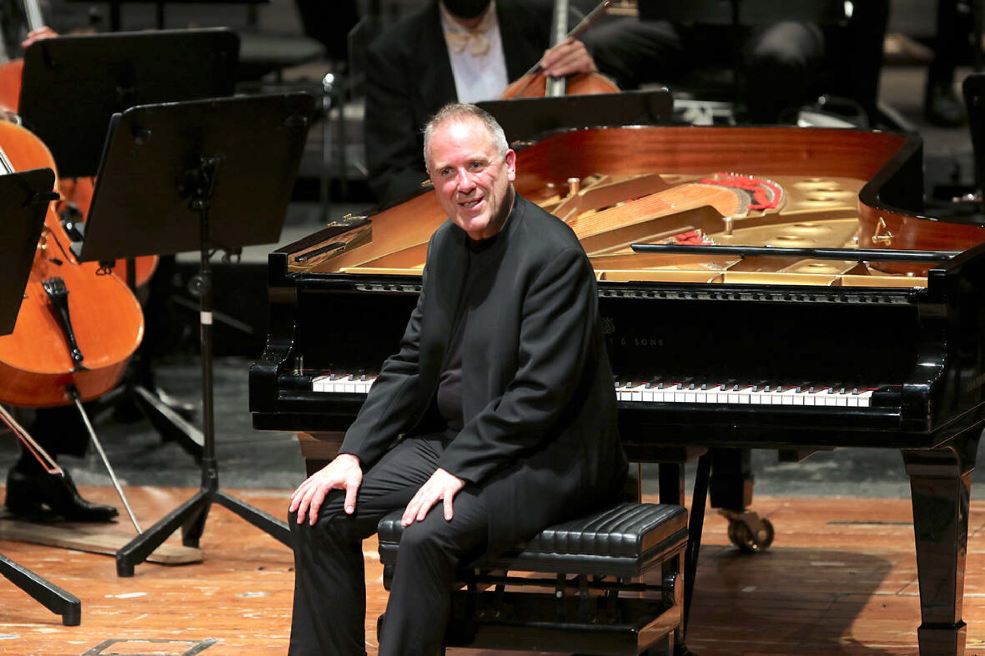 Pianoforte concertatore: Alexander Lonquich<br>pianoforte: Martina Meola Pianoforte concertatore: Alexander Lonquich<br>pianoforte: Martina Meola