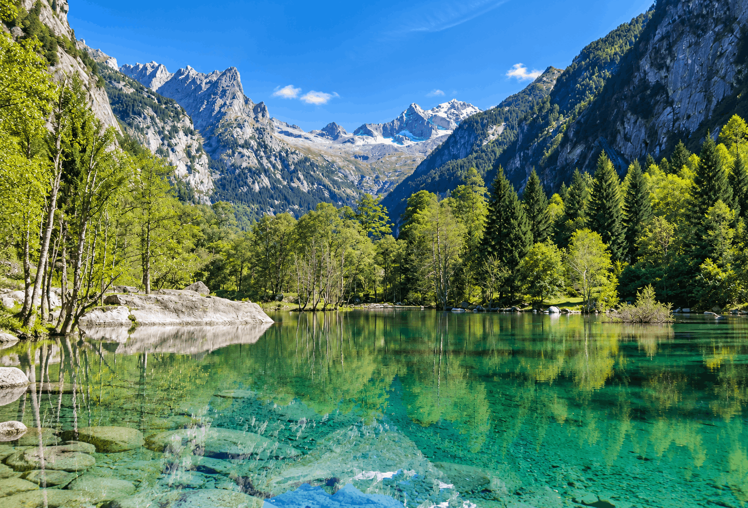 ALPINE TREKKING </br> Val di Mello nature reserve ALPINE TREKKING </br> Val di Mello nature reserve