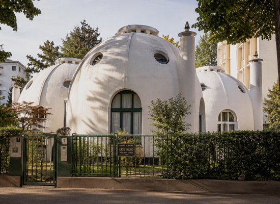The igloo houses of Maggiolina The igloo houses of Maggiolina