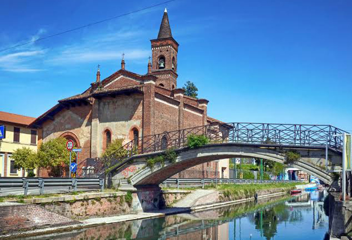 Chiesa di San Cristoforo sul Naviglio: a gothic oasis on the canal Chiesa di San Cristoforo sul Naviglio: a gothic oasis on the canal