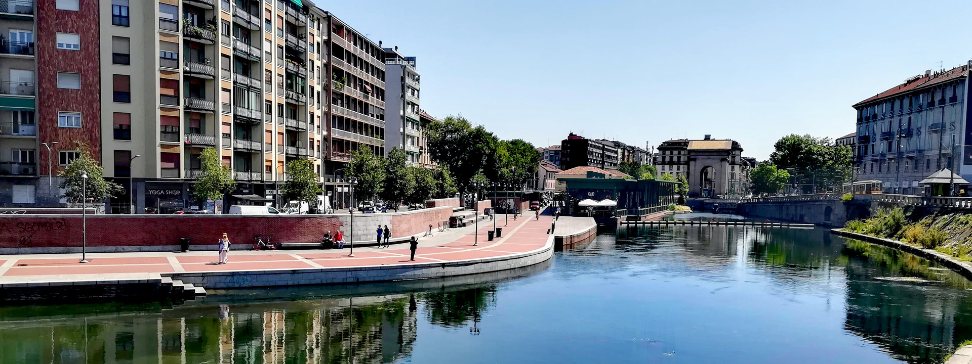 Milan’s Navigli: <br>beyond the aperitivo Milan’s Navigli: <br>beyond the aperitivo