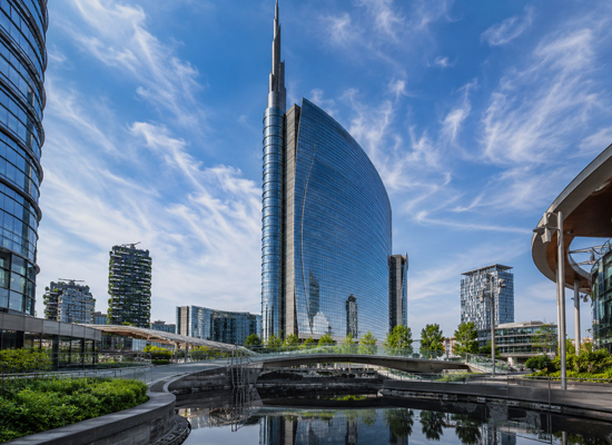 Torre Unicredit <br>La vetta d'Italia a Porta Nuova Torre Unicredit <br>La vetta d'Italia a Porta Nuova