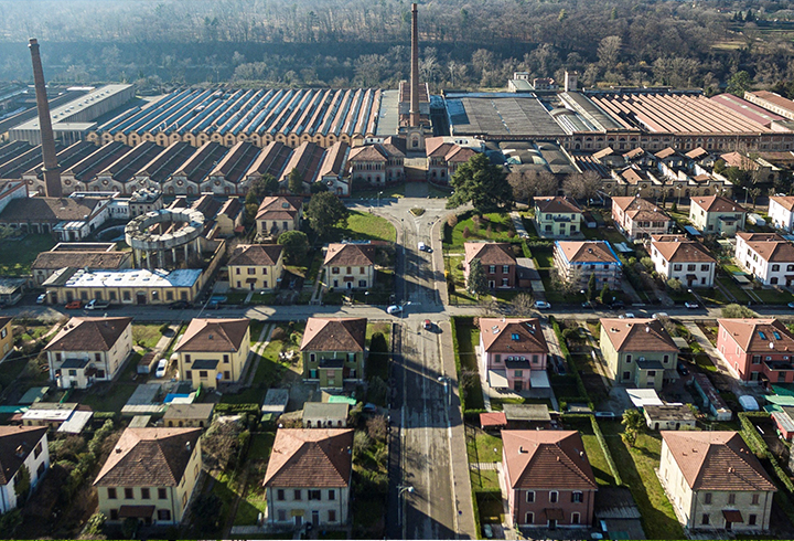 Stop 2 <br> The workers’ and executives’ villas Stop 2 <br> The workers’ and executives’ villas