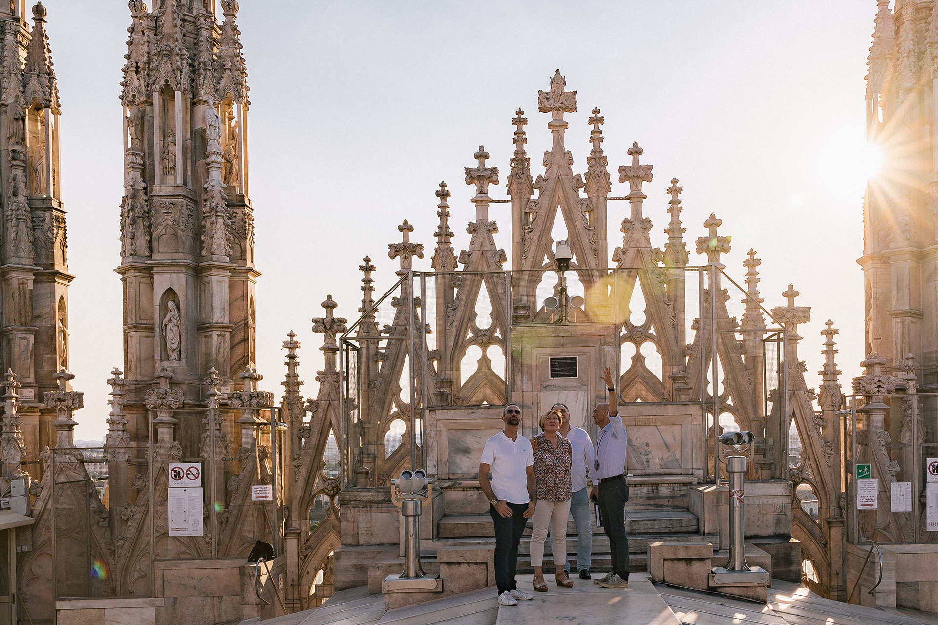 passeggiata tra le guglie passeggiata guglie duomo milano